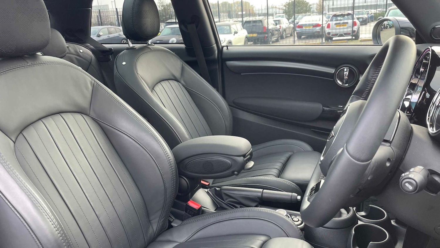 Used MINI Hatch 2022 for sale - 76515560: Photo 10