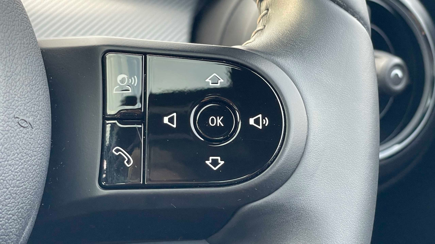 Used MINI Hatch 2022 for sale - 76515560: Photo 24