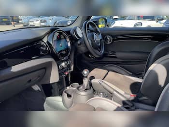 Used MINI Hatch 2021 for sale - 79579647: Photo