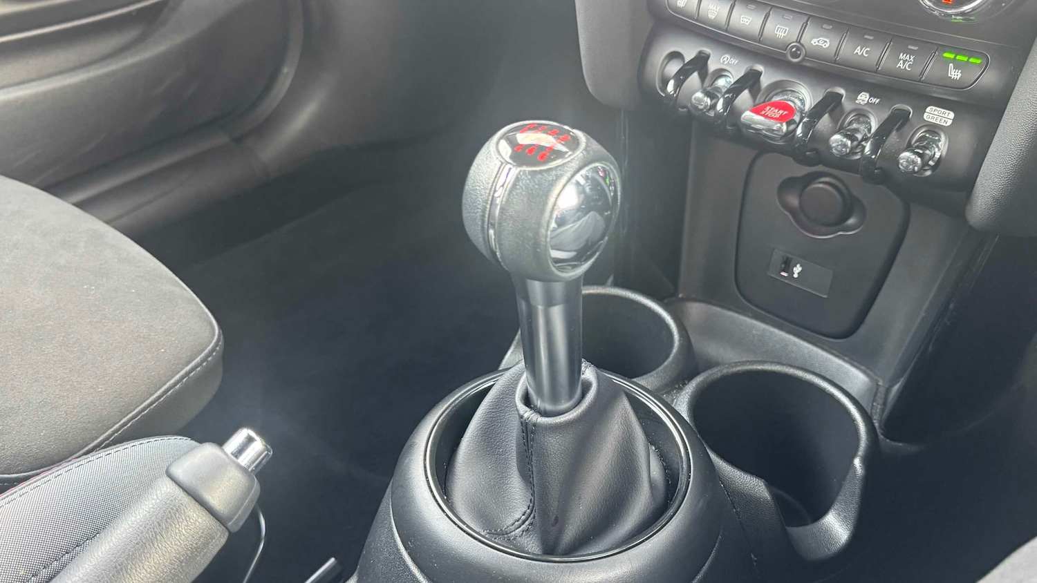 Used MINI Hatch 2022 for sale - 76875868: Photo 9