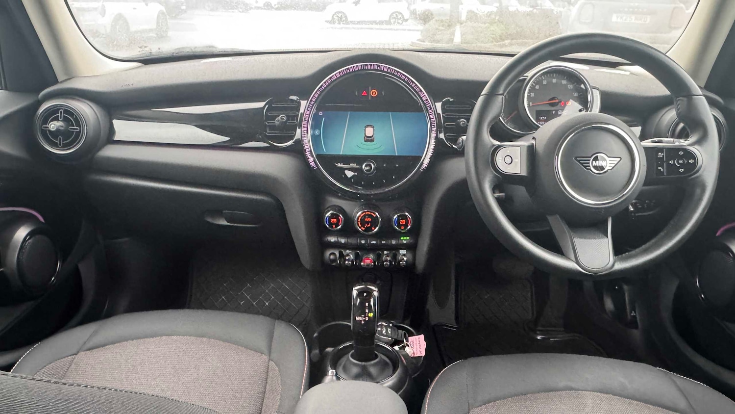 Used MINI Hatch 2022 for sale - 77348038: Photo 4