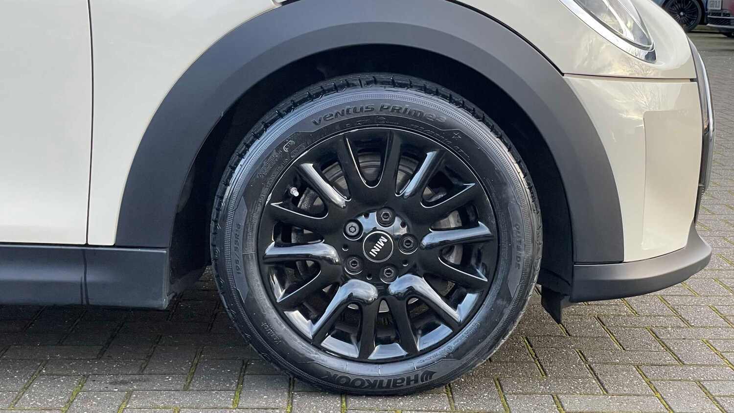 Used MINI Hatch 2022 for sale - 77347885: Photo 12