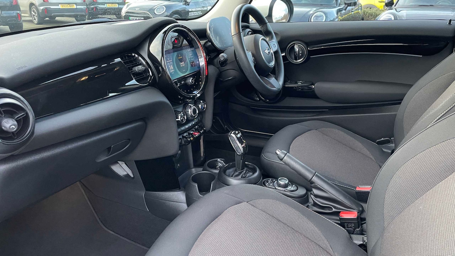 Used MINI Hatch 2022 for sale - 77347885: Photo 4