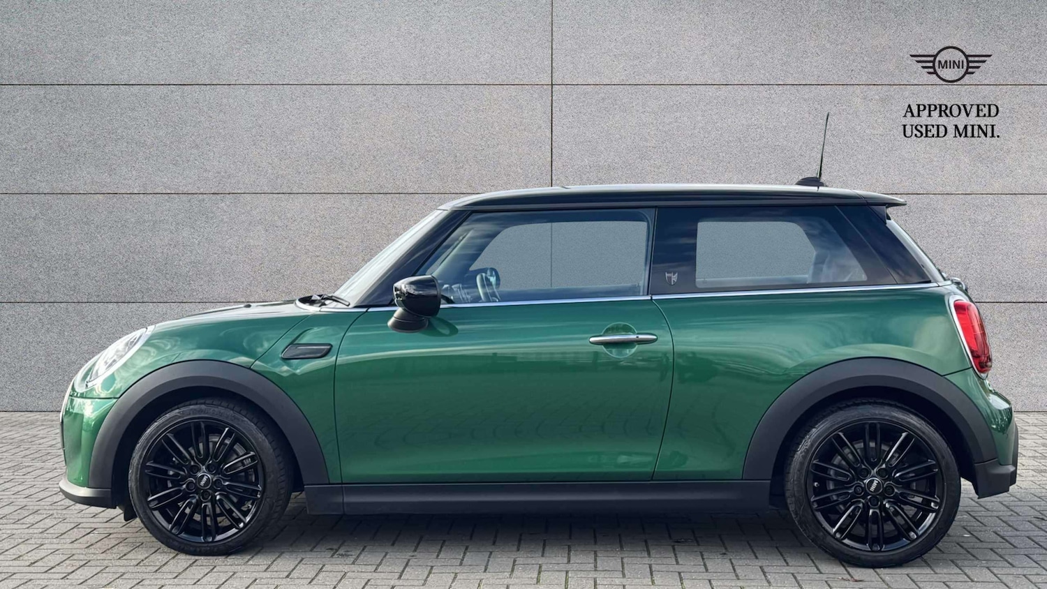 Used MINI Hatch 2022 for sale - 76339684: Photo 3