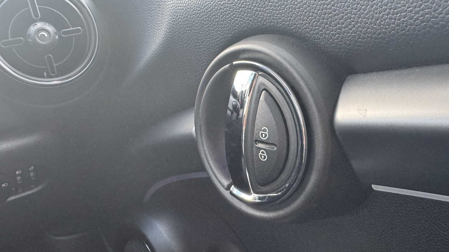 Used MINI Hatch 2022 for sale - 76339684: Photo 30