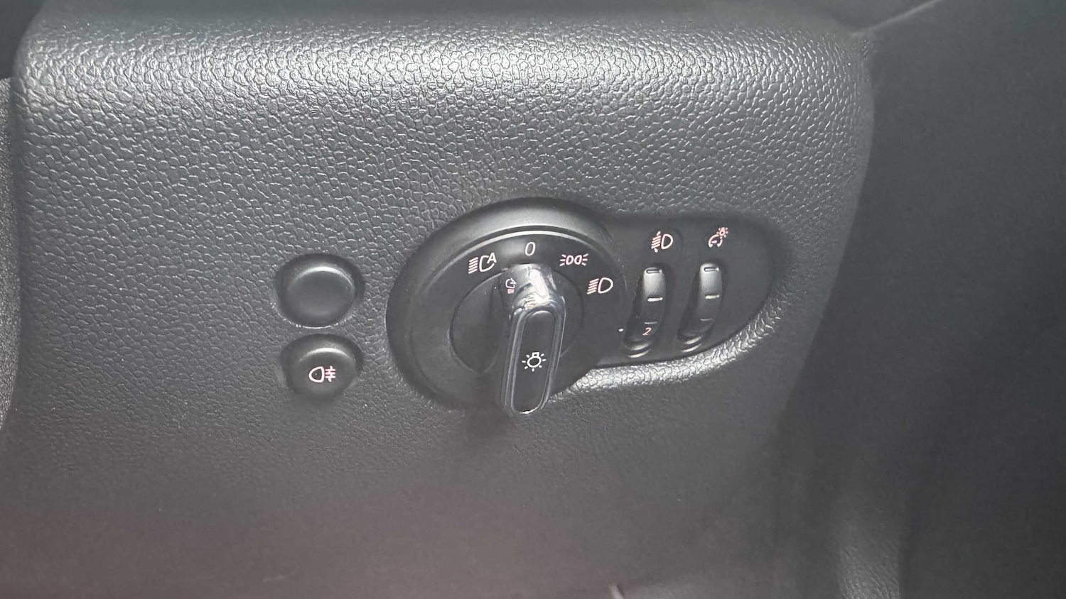 Used MINI Hatch 2022 for sale - 76339684: Photo 31
