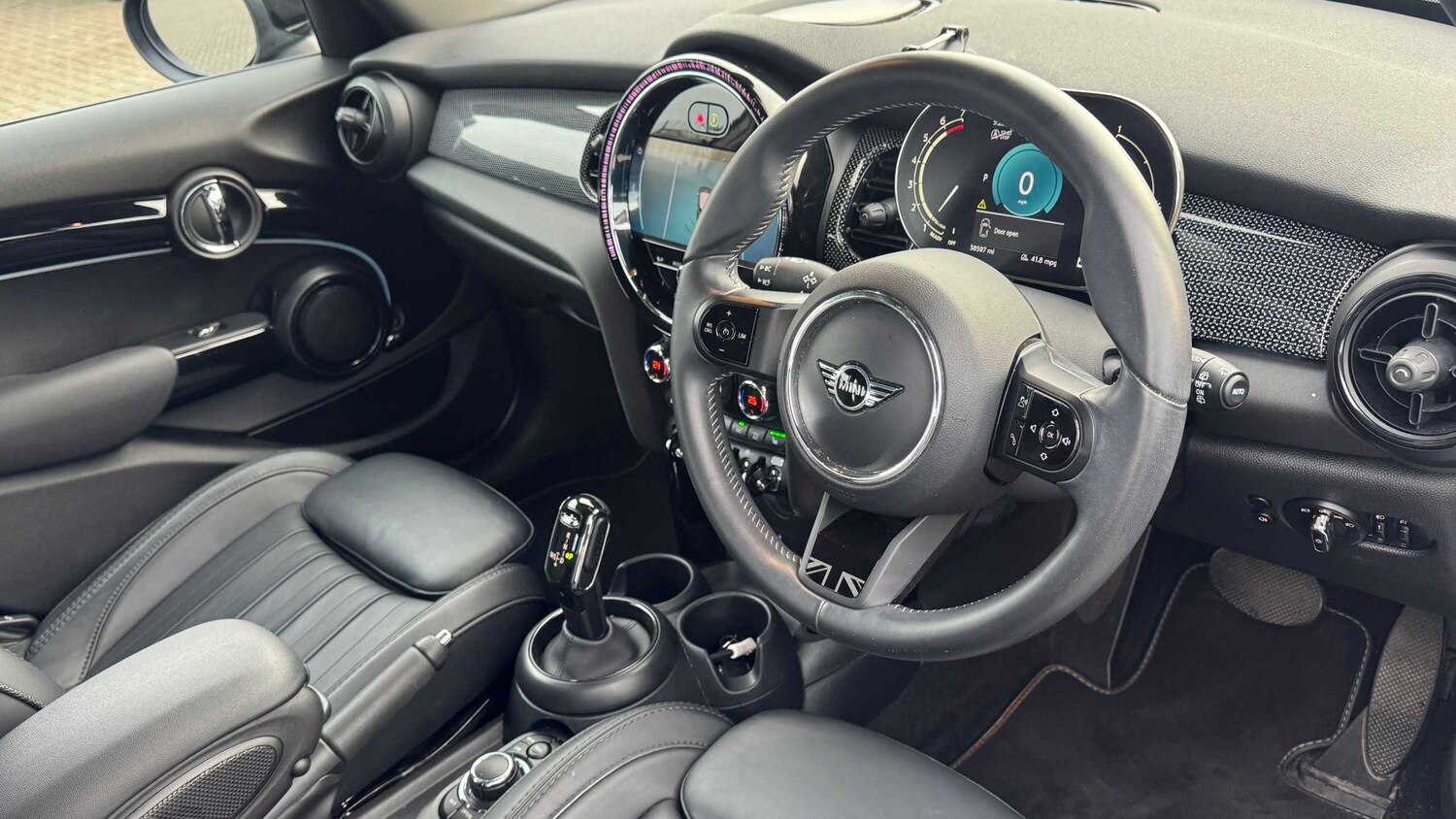 Used MINI Hatch 2023 for sale - 77995792: Photo 6