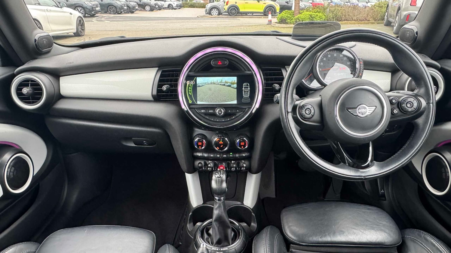 Used MINI Convertible 2017 for sale - 76553264: Photo 4