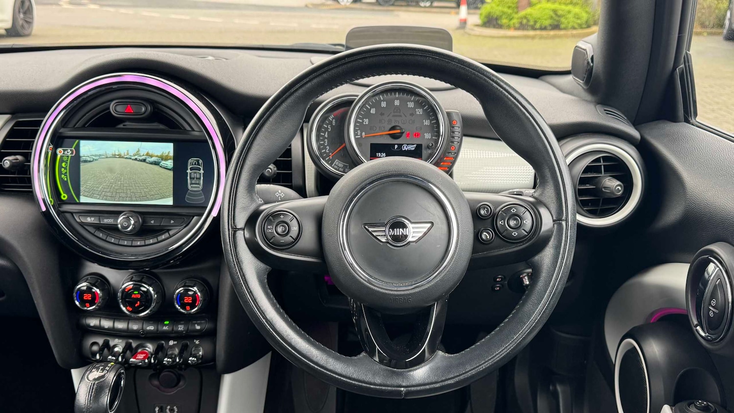 Used MINI Convertible 2017 for sale - 76553264: Photo 5