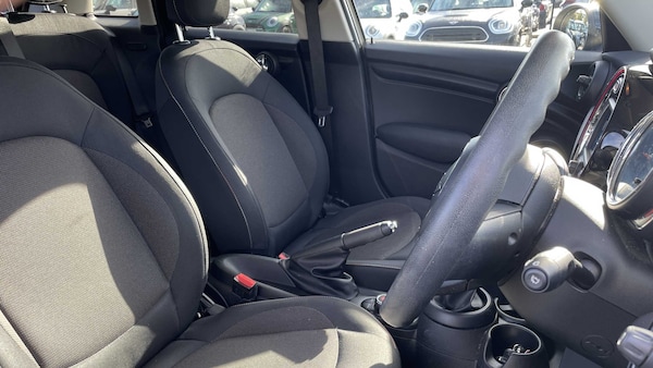 Used MINI Hatch 2019 for sale - 76113471: Photo 11