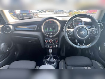 Used MINI Hatch 2020 for sale - 79251149: Photo