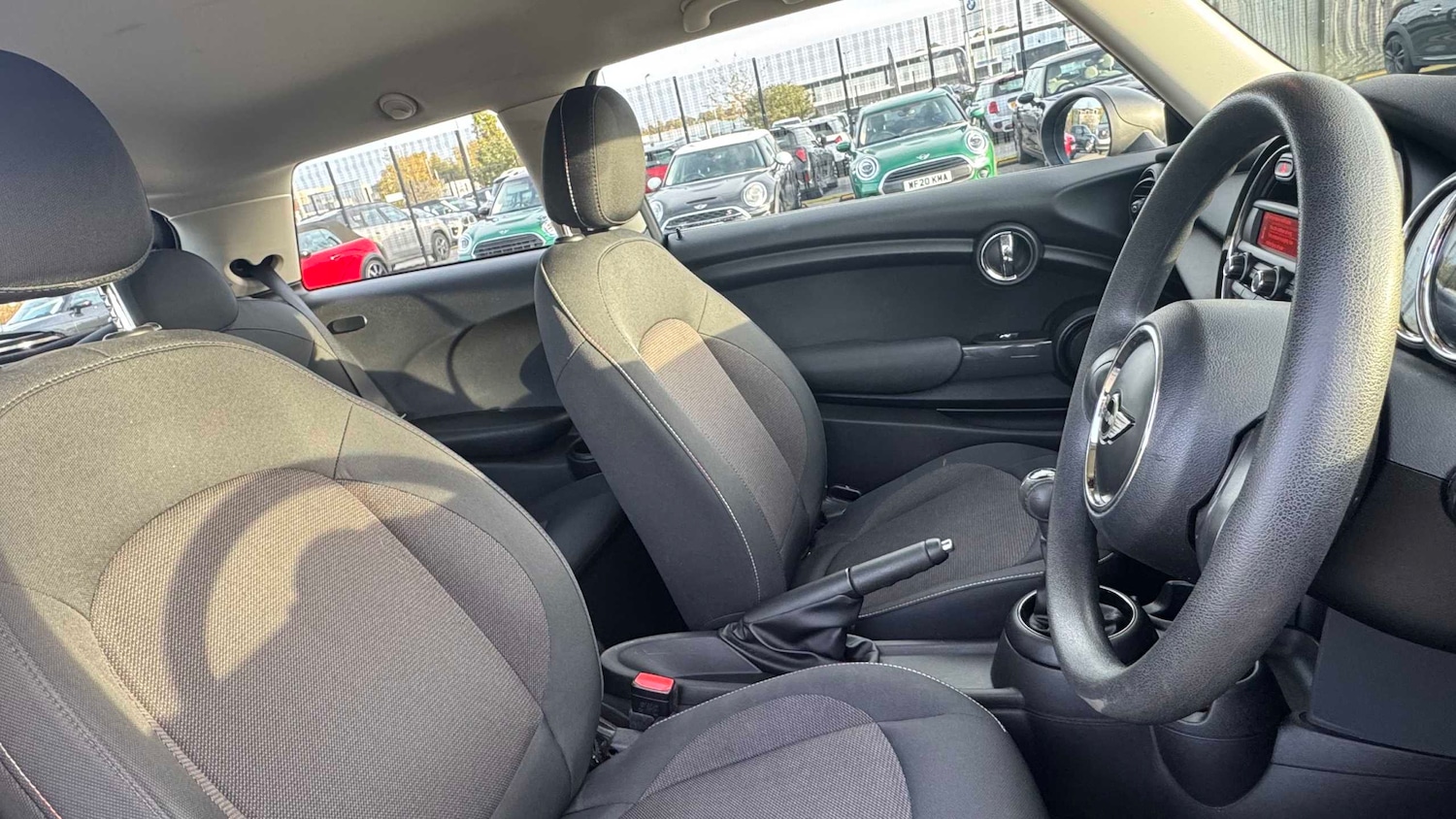 Used MINI Hatch 2017 for sale - 76411292: Photo 8