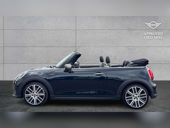 Used MINI Convertible 2024 for sale - 79637174: Photo
