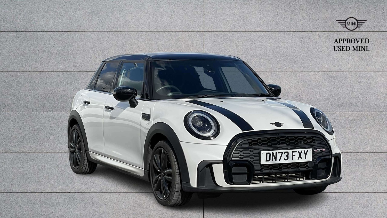 Used MINI Hatch 2024 for sale - 78208856: Photo 1