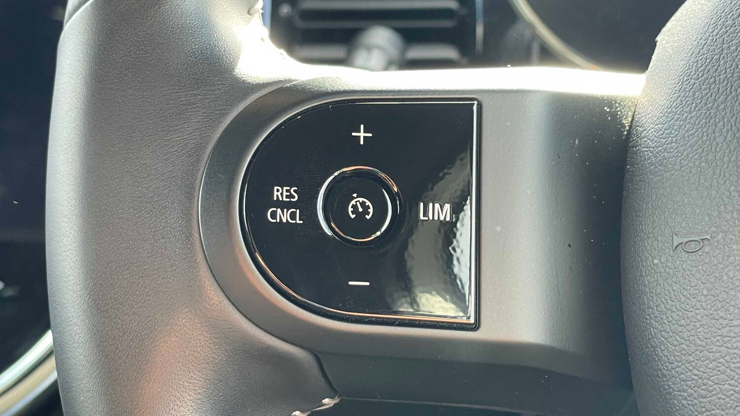 Used MINI Hatch 2024 for sale - 78208856: Photo 23