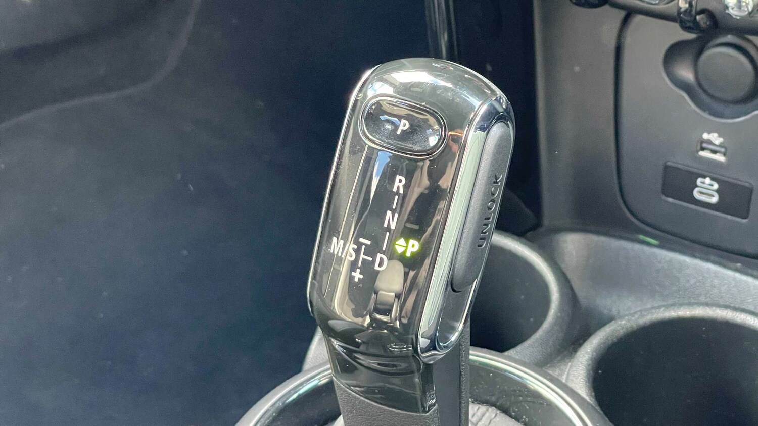 Used MINI Hatch 2024 for sale - 78208856: Photo 9