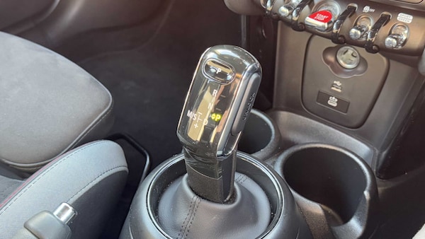 Used MINI Hatch 2023 for sale - 76230310: Photo 10