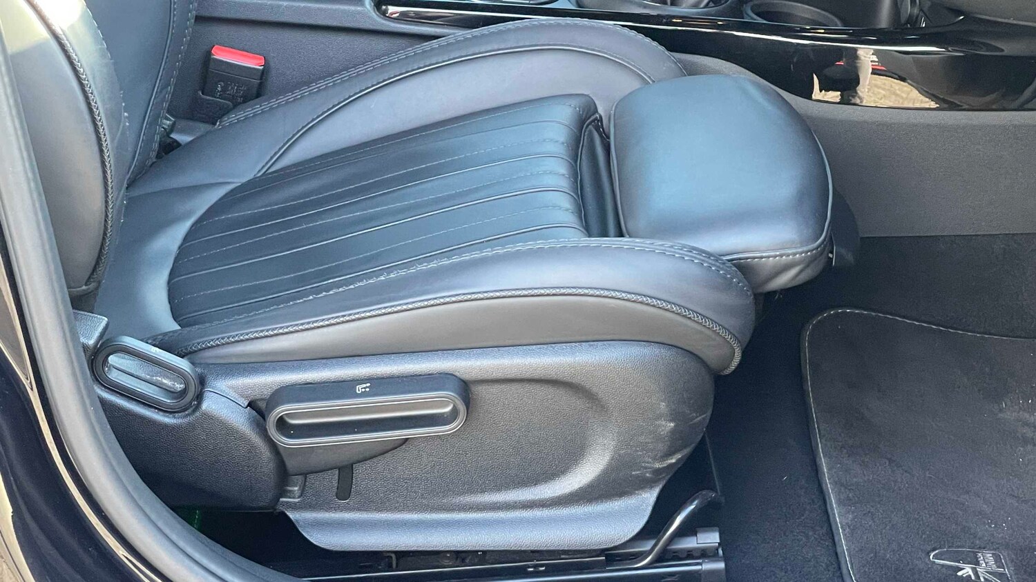 Used MINI Clubman 2021 for sale - 77577265: Photo 21