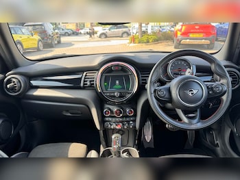 Used MINI Hatch 2020 for sale - 79319786: Photo