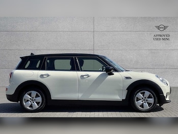 Used MINI Clubman 2019 for sale - 75217957: Photo