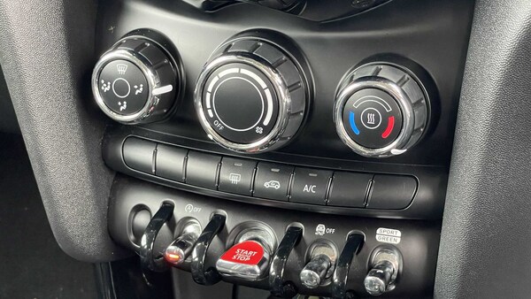 Used MINI Hatch 2020 for sale - 75218643: Photo 27
