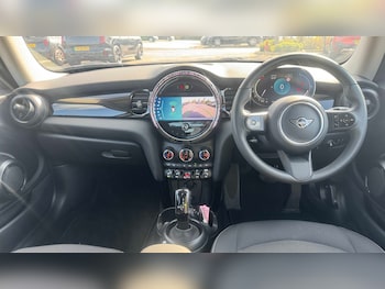 Used MINI Hatch 2023 for sale - 79340100: Photo