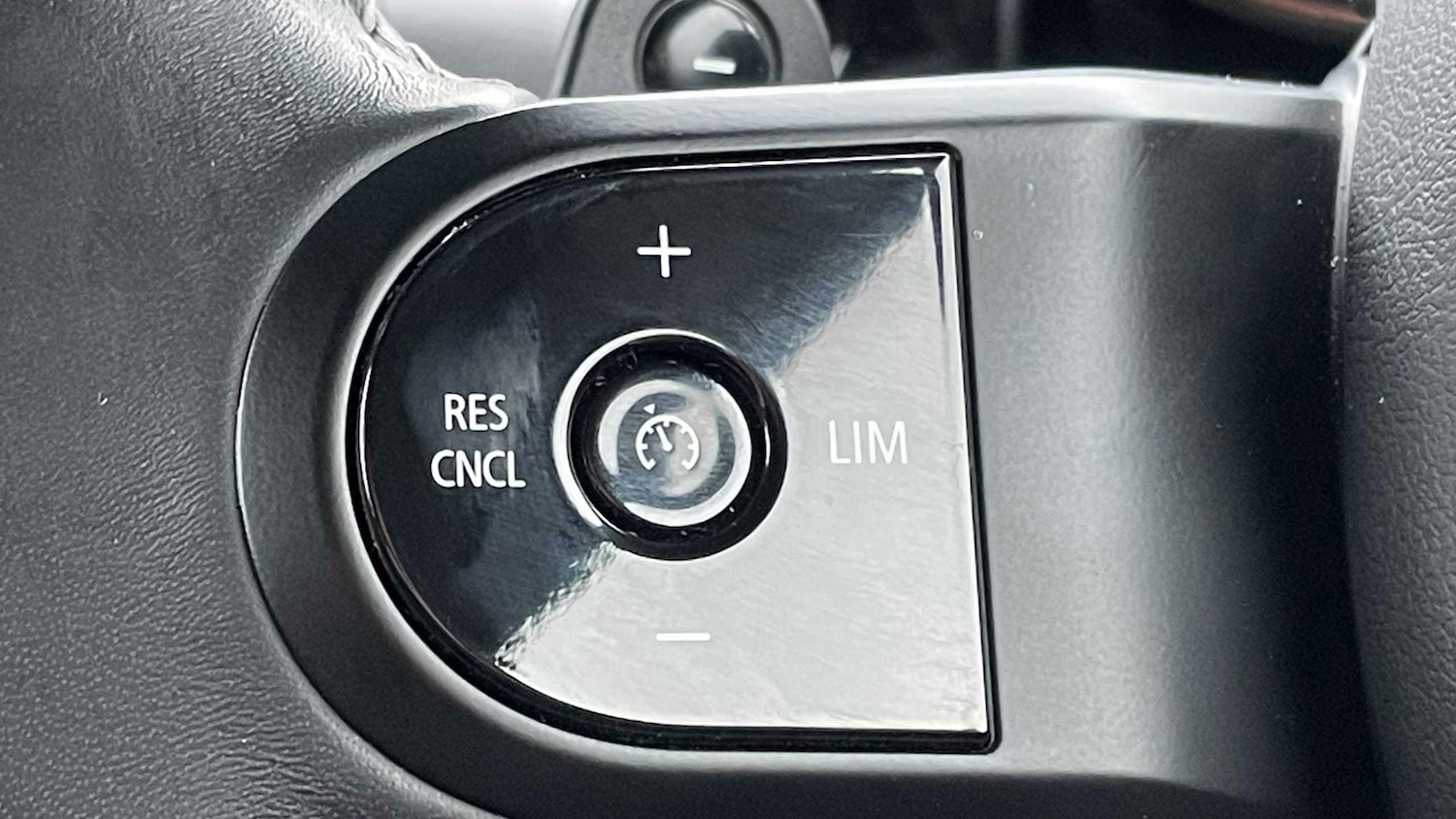 Used MINI Hatch 2024 for sale - 77373784: Photo 23