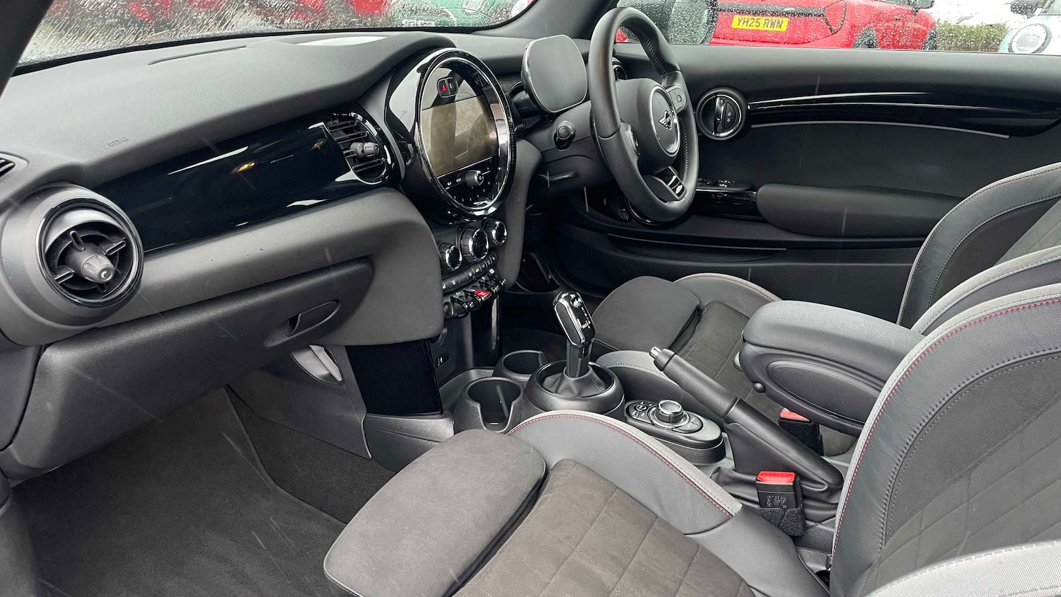 Used MINI Hatch 2024 for sale - 77373784: Photo 4