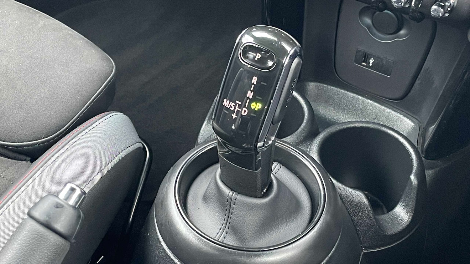 Used MINI Hatch 2024 for sale - 77373784: Photo 8