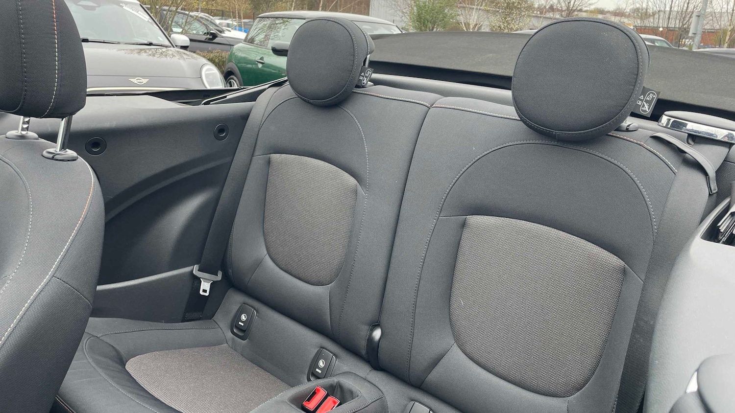 Used MINI Convertible 2017 for sale - 77995838: Photo 10