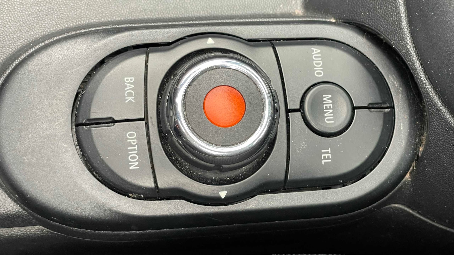 Used MINI Convertible 2017 for sale - 77995838: Photo 23