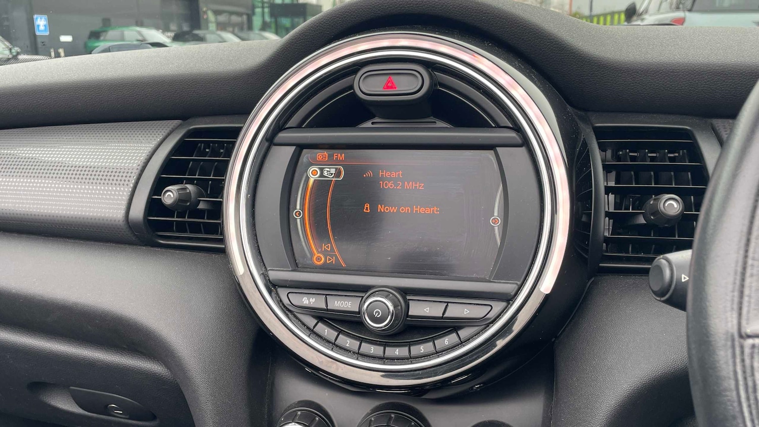 Used MINI Convertible 2017 for sale - 77995838: Photo 26