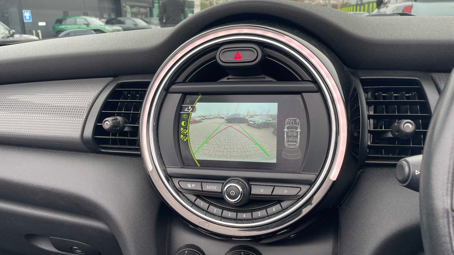 Used MINI Convertible 2017 for sale - 77995838: Photo 28