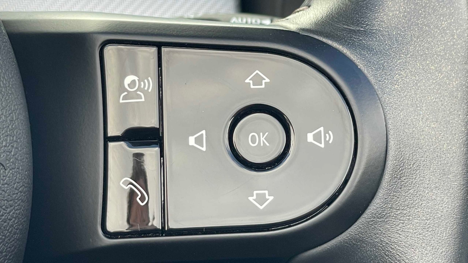 Used MINI Convertible 2023 for sale - 76488155: Photo 25