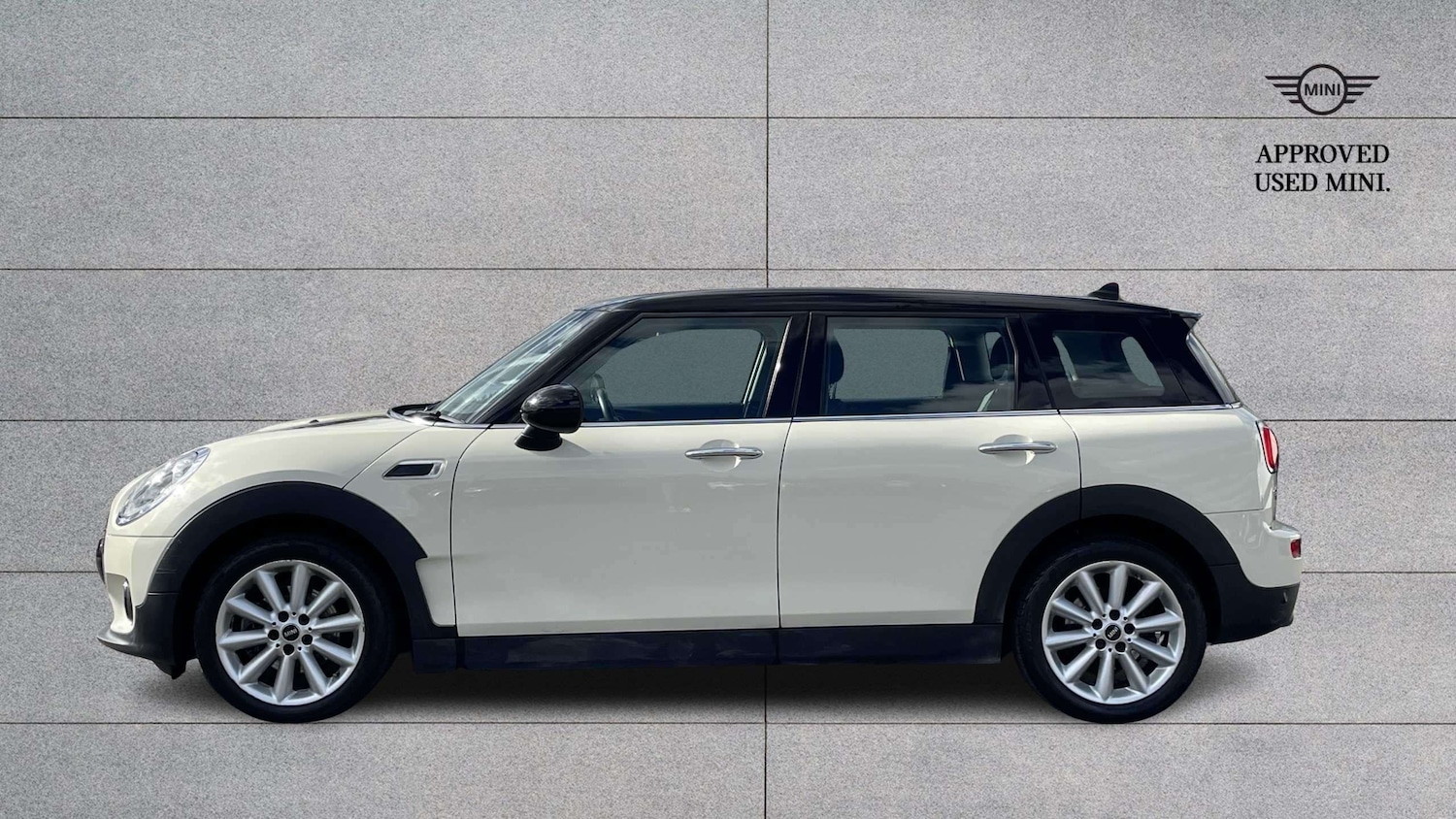 Used MINI Clubman 2019 for sale - 78209302: Photo 2