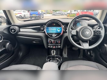 Used MINI Hatch 2023 for sale - 79096111: Photo
