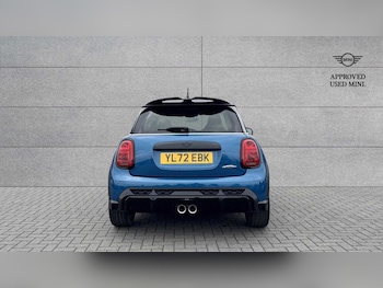 Used MINI Hatch 2023 for sale - 75649396: Photo