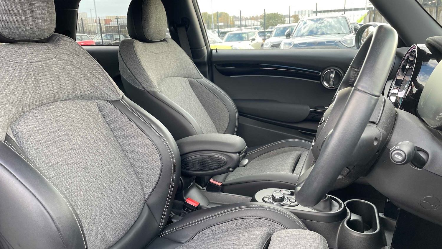 Used MINI Hatch 2021 for sale - 76488067: Photo 10