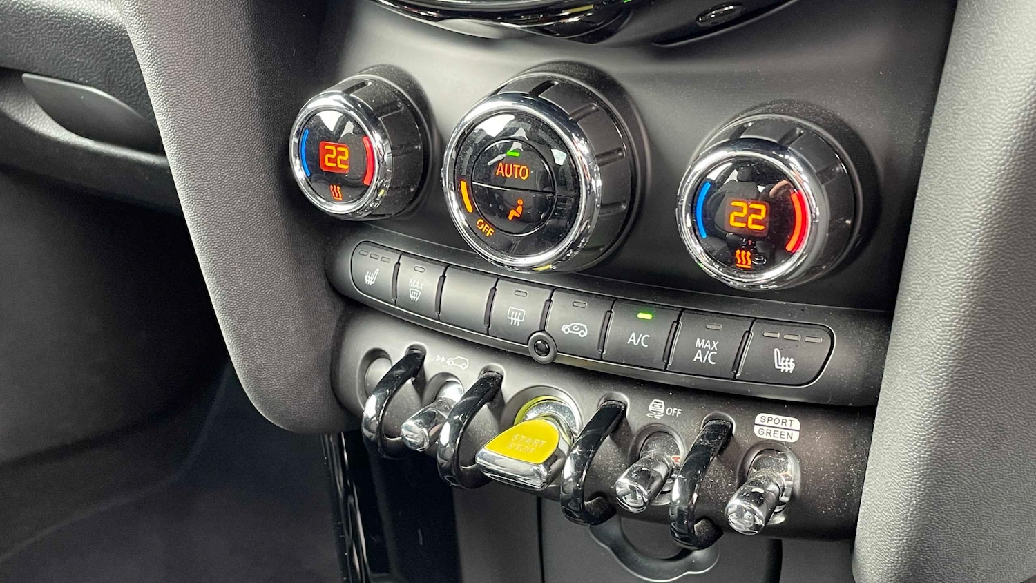 Used MINI Hatch 2021 for sale - 76488067: Photo 25