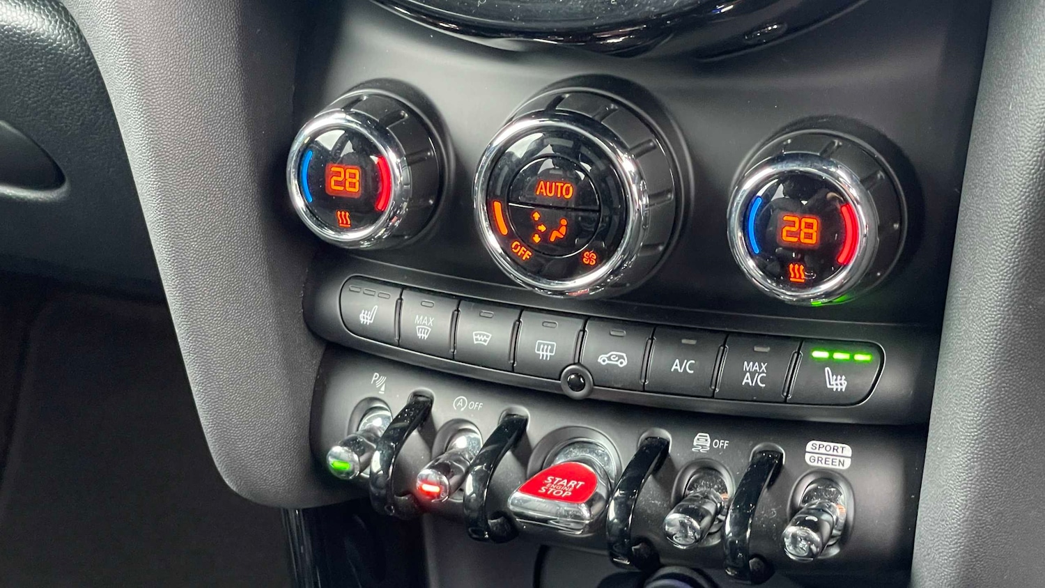 Used MINI Hatch 2022 for sale - 77601189: Photo 24