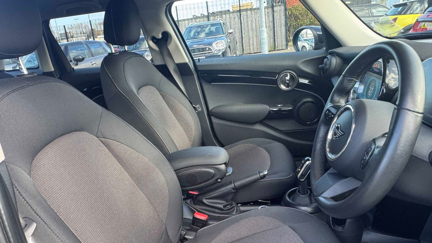 Used MINI Hatch 2023 for sale - 78052506: Photo 11