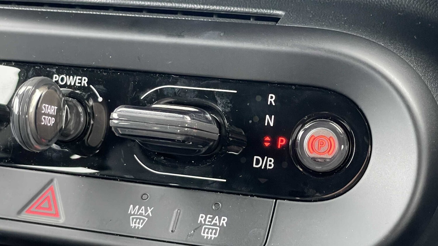 Used MINI Cooper 2024 for sale - 77601364: Photo 8