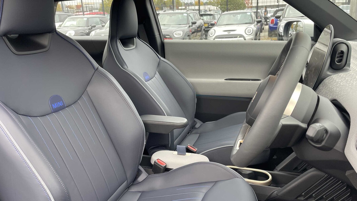 Used MINI Cooper 2024 for sale - 77601364: Photo 9