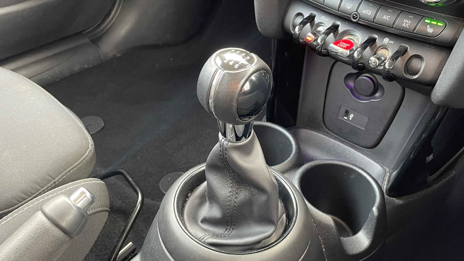 Used MINI Hatch 2020 for sale - 76789401: Photo 8