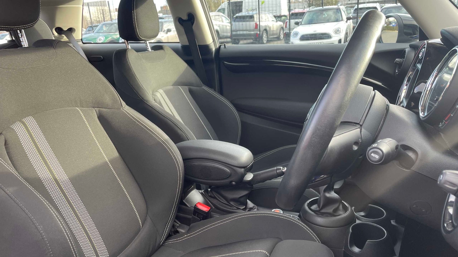 Used MINI Hatch 2020 for sale - 76789401: Photo 9