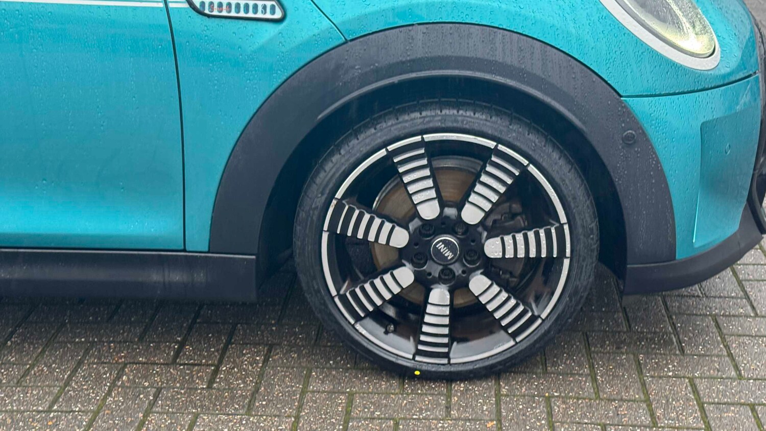 Used MINI Convertible 2023 for sale - 77348113: Photo 13