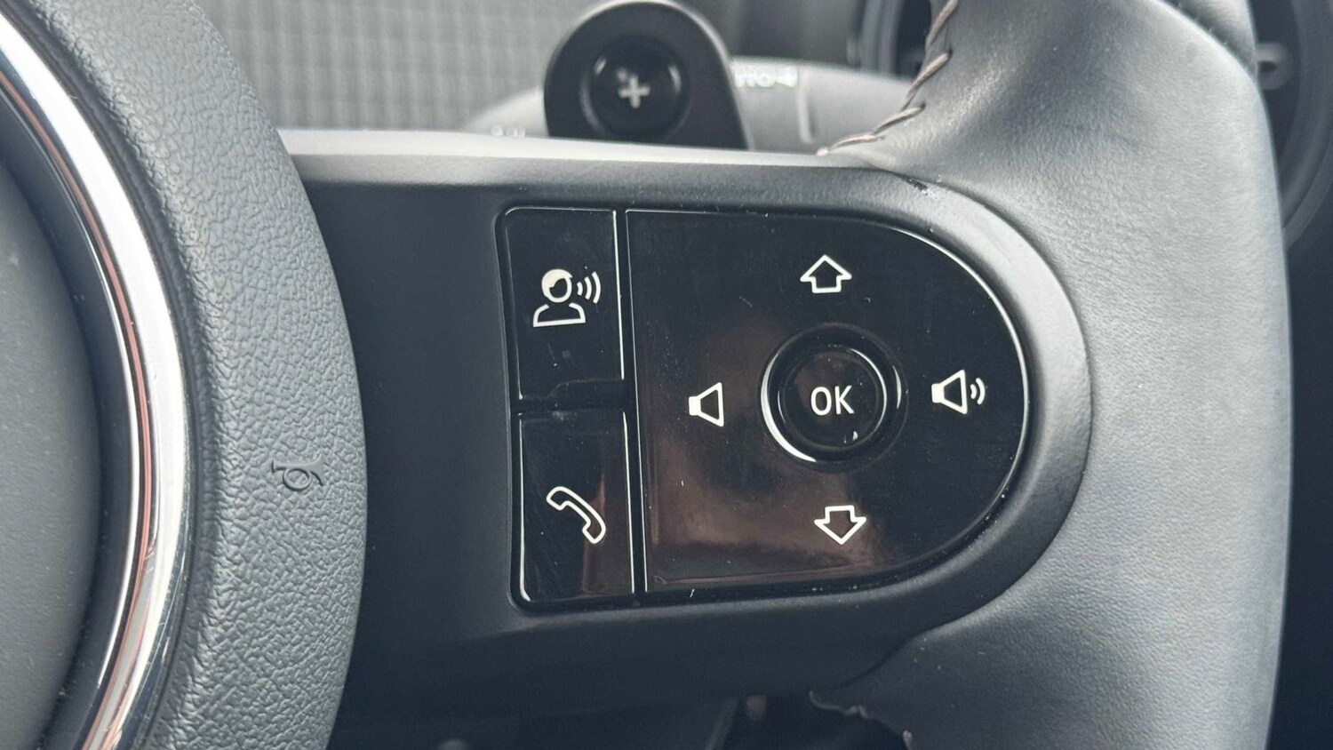 Used MINI Convertible 2023 for sale - 77348113: Photo 20