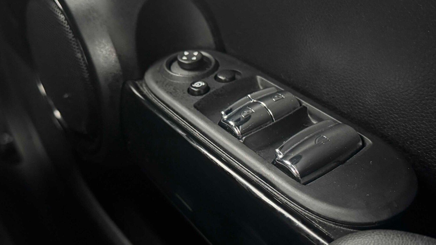 Used MINI Convertible 2023 for sale - 77348113: Photo 29