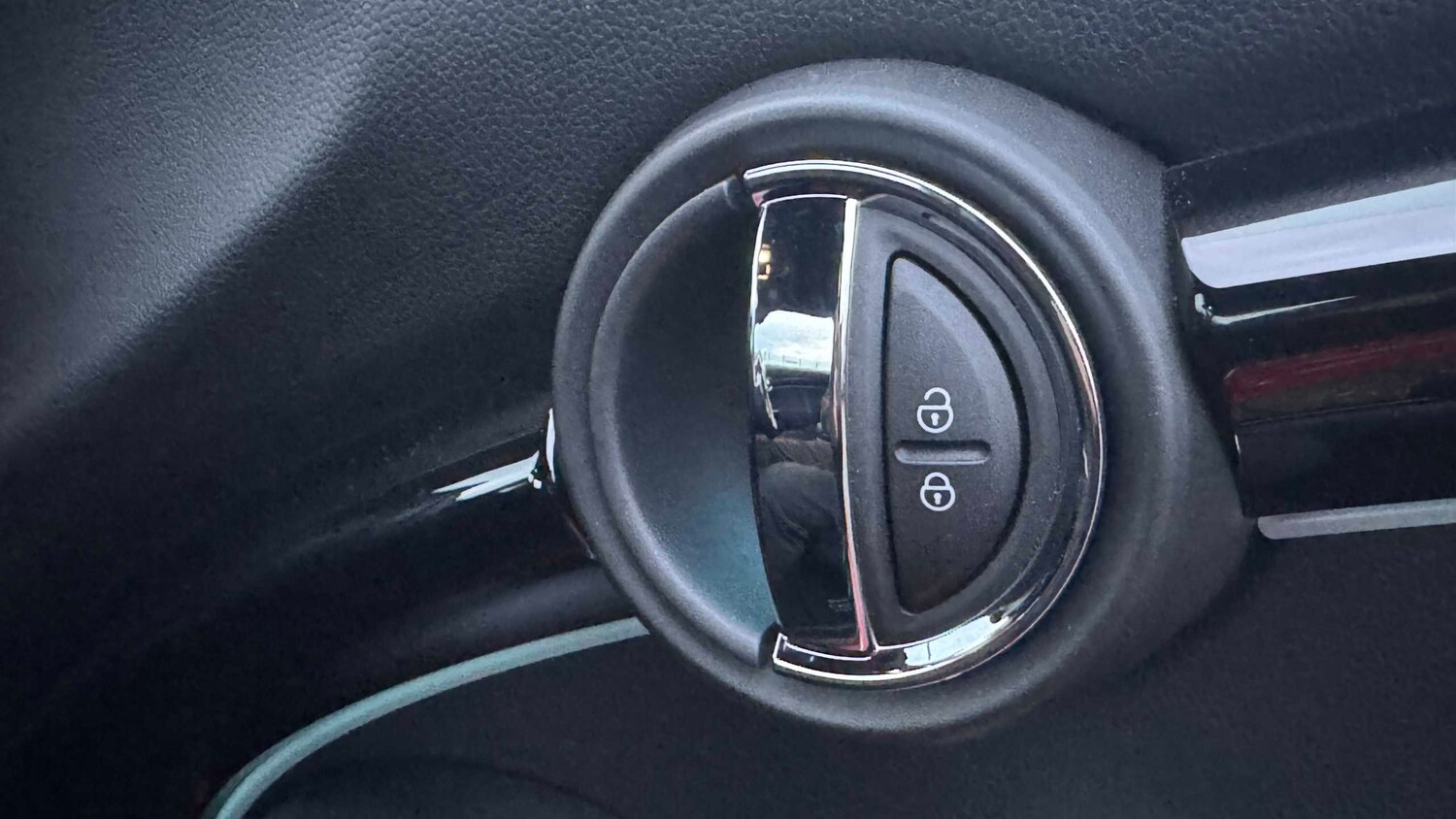 Used MINI Hatch 2024 for sale - 77500406: Photo 29