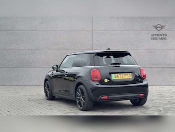 Used MINI Hatch 2022 for sale - 76141682: Photo 2